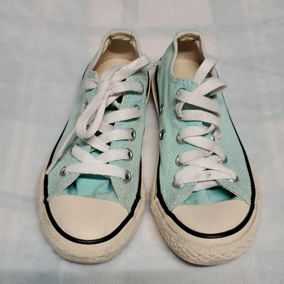 CONVERSE ALL STAR GIRLS BLUE SHOES SIZE 11 - Picture 1 of 12